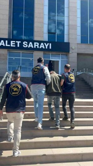 baskalede kasten oldurme sucundan aranan sahis yakalandi 8sJktywW.jpg