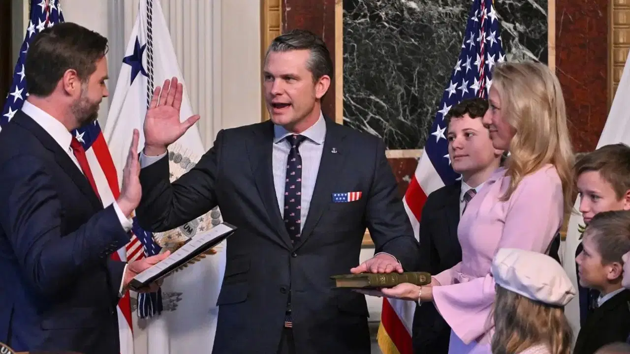 Pentagon’da Pulp Fiction Krizi: Hegseth İncil’den mi Alıntı Yaptı?